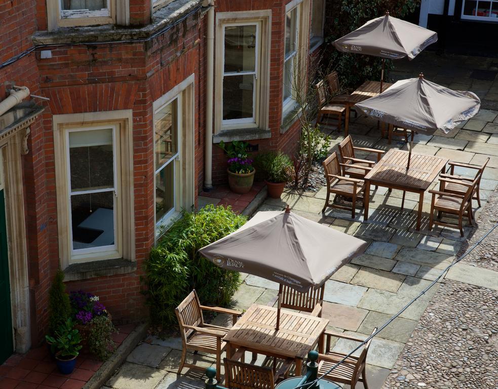 The Rutland Arms Hotel Newmarket  Exterior foto